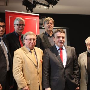Serdar Yüksel, Stadtbaurat Dr. Kratzsch, Norbert Philipp (hintere Reihe), SPD Ratsherr Dieter Fleskes, Minister Michael Groschek, Bezirksvertreter Dieter Rakowski (vordere Reihe)